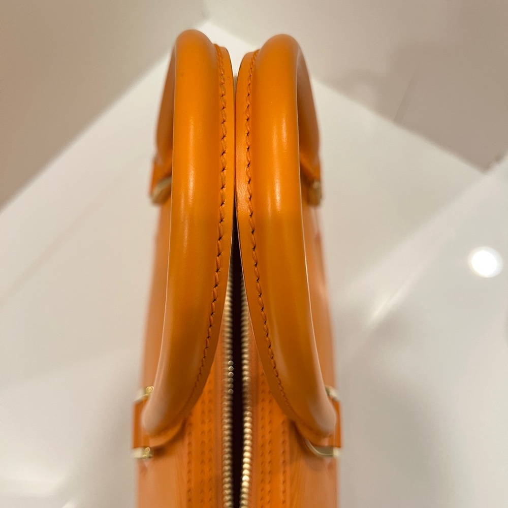 Louis Vuitton Epi Jasmine Handbag Orange - Picture 3 of 10